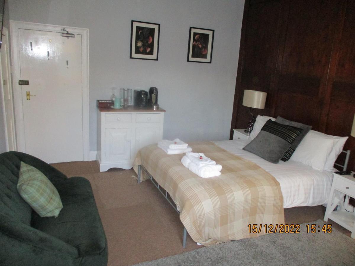 Three Tuns Ashwell Bed & Breakfast Dış mekan fotoğraf