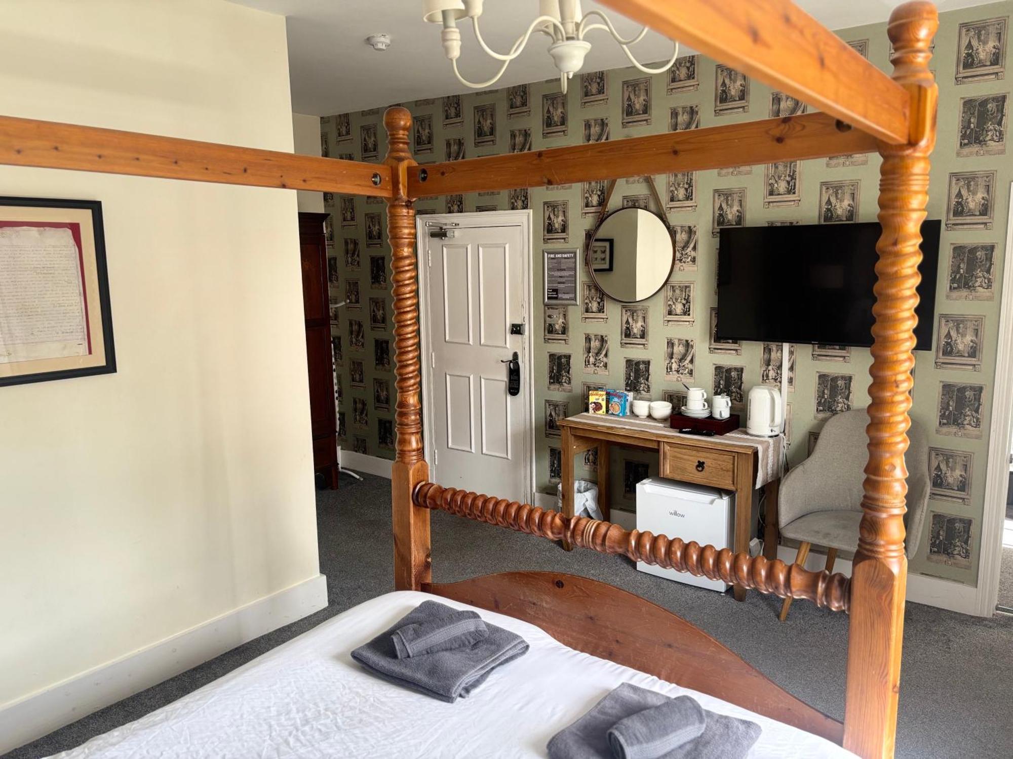 Three Tuns Ashwell Bed & Breakfast Dış mekan fotoğraf