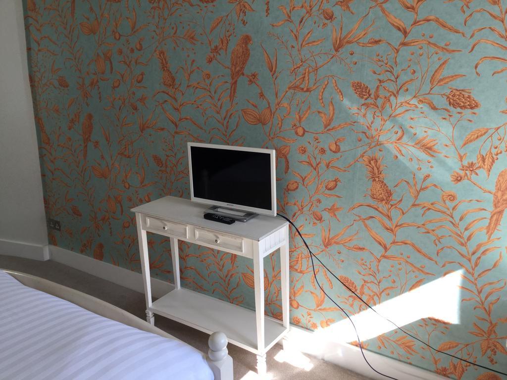Three Tuns Ashwell Bed & Breakfast Dış mekan fotoğraf